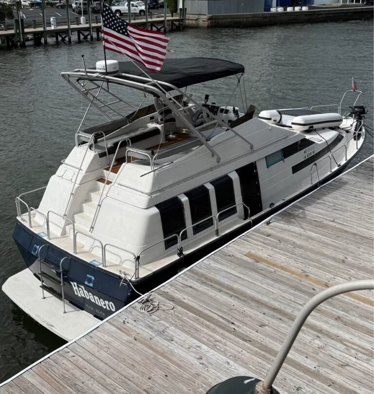 1989 Mainship Mediterranean – “Habanero”