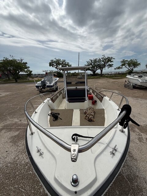 1985 Robalo 1820 Center Console